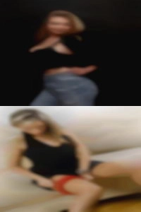 BtmSisunching17 females showing there